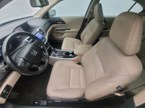 Used 2015 Honda Accord EX-L image 17