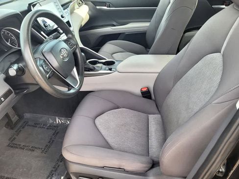 Used 2023 Toyota Camry LE image 13