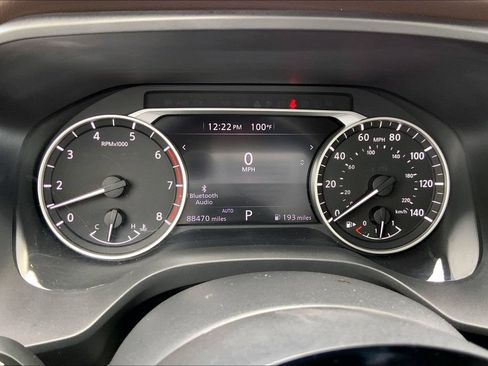 Used 2022 Nissan Rogue SV w/ SV Premium Package AWD/4WD image 20