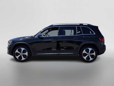 New 2026 Mercedes-Benz GLB 250 image 2