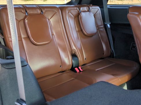 Used 2022 Lincoln Aviator Reserve w/ Elements Package Plus image 32