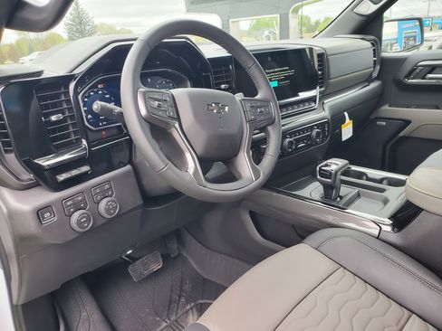 New 2026 Chevrolet Silverado 1500 ZR2 AWD/4WD image 11