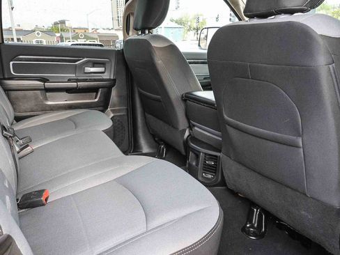 Used 2020 RAM 2500 Big Horn w/ Level 1 Equipment Group image 21