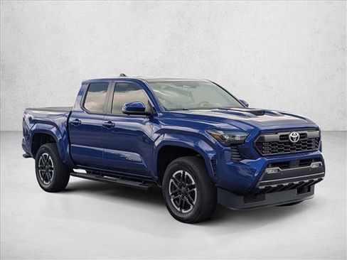 Used 2024 Toyota Tacoma TRD Sport w/ TRD Sport Premium Package AWD/4WD image 3