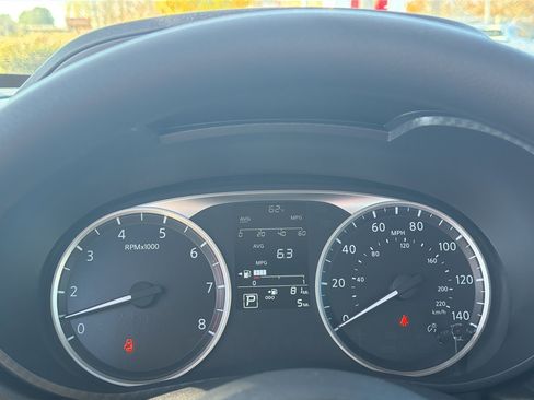 New 2025 Nissan Versa S image 20