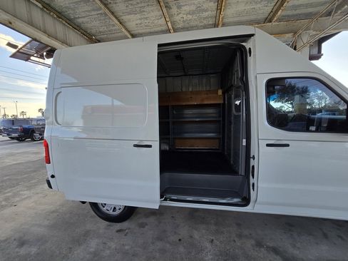 Used 2016 Nissan NV 2500 SV w/ Technology Package image 44