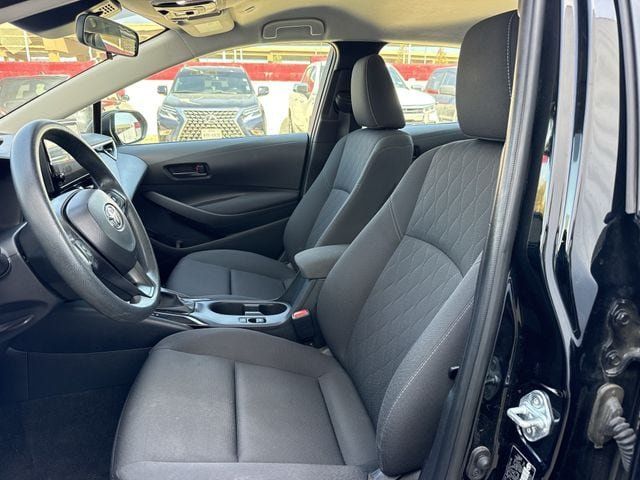 Used 2024 Toyota Corolla LE FWD image 24