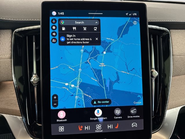 Certified 2025 Volvo XC90 B6 Ultra AWD/4WD image 22