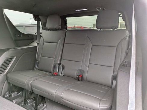 Used 2023 Chevrolet Tahoe Z71 AWD/4WD image 13