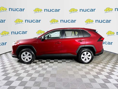 Used 2024 Toyota RAV4 LE image 4