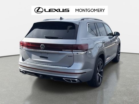 Used 2025 Volkswagen Atlas SEL Premium R-Line image 6