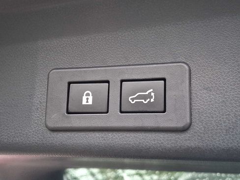 Used 2020 Subaru Ascent Touring AWD/4WD image 30