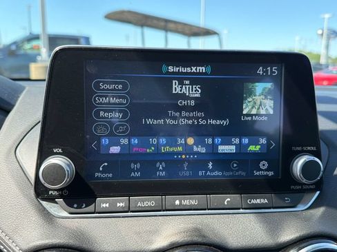 Used 2025 Nissan Sentra SV FWD image 38