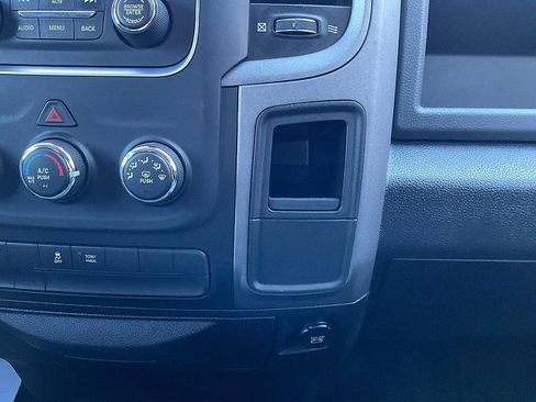 Used 2014 RAM 1500 Express image 25