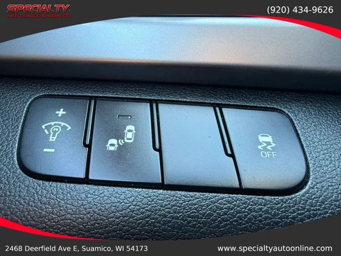 Used 2017 Hyundai Elantra Value Edition FWD image 25
