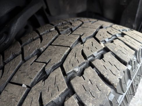 Used 2015 Ford F150 XLT w/ Equipment Group 301A Mid image 6