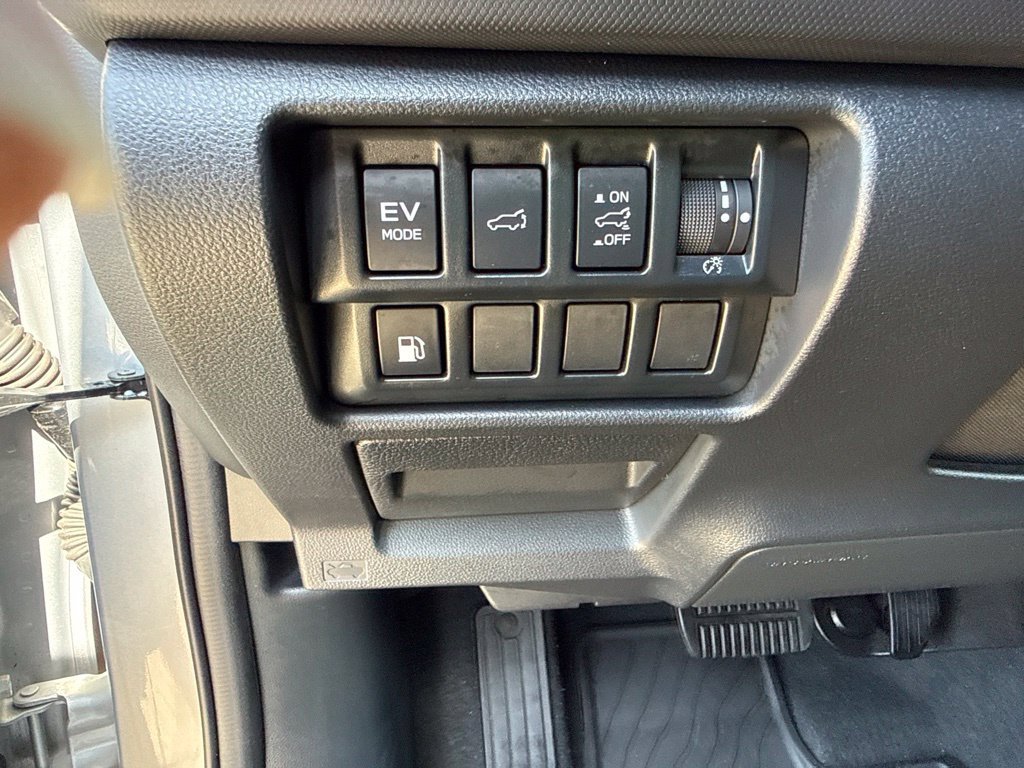 Certified 2025 Subaru Forester Touring AWD/4WD image 13