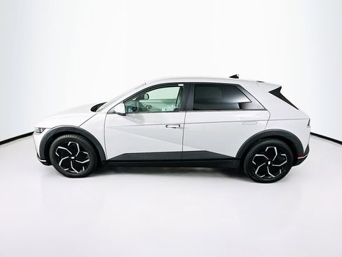 Used 2024 Hyundai Ioniq 5 SE image 4