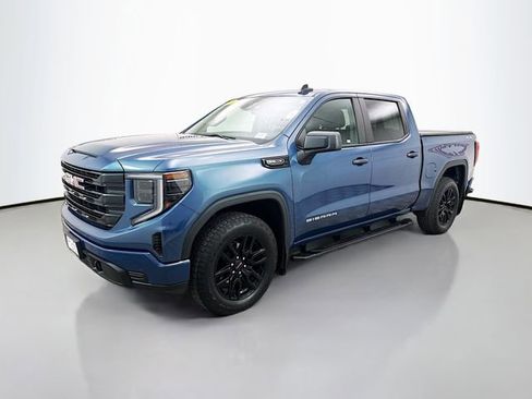 Used 2024 GMC Sierra 1500 Pro w/ Graphite Edition AWD/4WD image 3