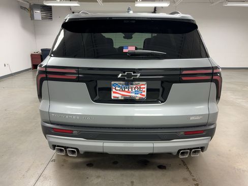 New 2026 Chevrolet Traverse LT w/ Sun and Wheel Package image 8
