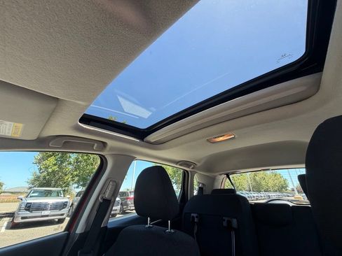 Used 2015 Honda Fit EX image 11