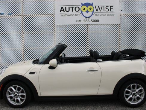 Used 2018 MINI Cooper Convertible FWD image 6