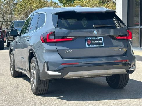 Used 2023 BMW X1 xDrive28i w/ Premium Package image 8