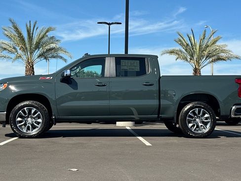 New 2026 Chevrolet Silverado 1500 LT w/ Z71 Off-Road Package image 7