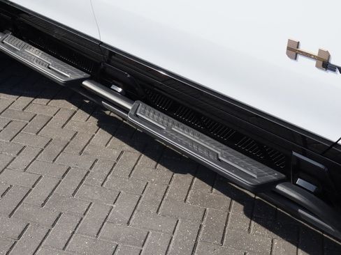 Certified 2022 GMC Hummer EV Edition 1 w/ LPO, Illumination Package image 10