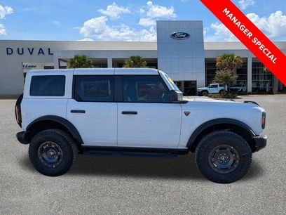 New 2025 Ford Bronco Badlands w/ Sasquatch Package