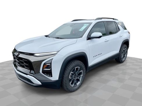 New 2026 Chevrolet Equinox ACTIV w/ Convenience Package III AWD/4WD image 1