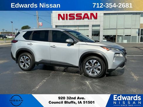 Used 2023 Nissan Rogue SV AWD/4WD image 1