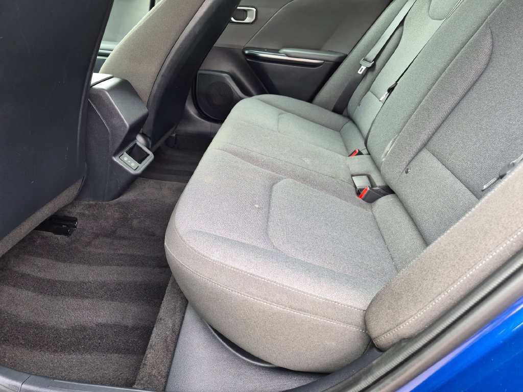 Used 2025 Kia K4 FWD image 27