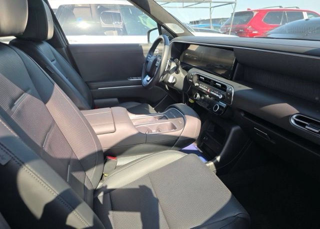 Used 2026 Hyundai Palisade Calligraphy AWD/4WD image 9