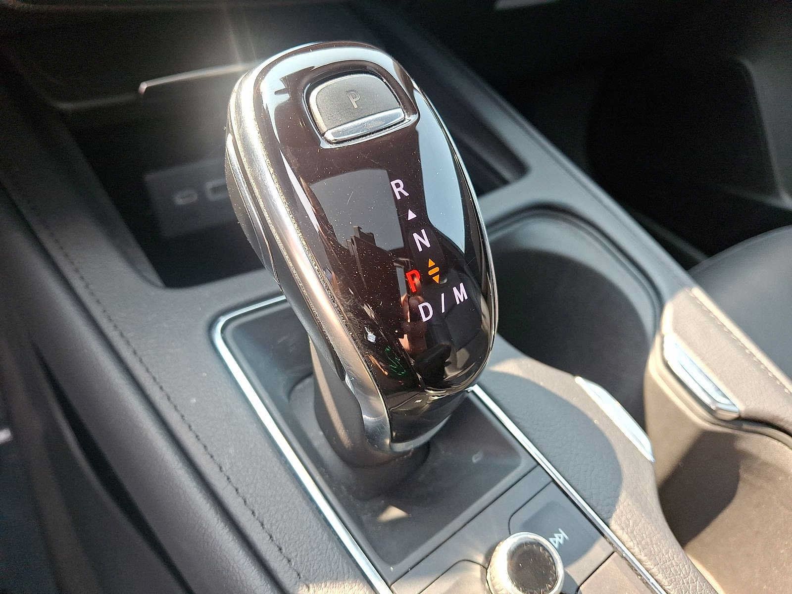 Used 2023 Cadillac XT4 Sport AWD/4WD image 18