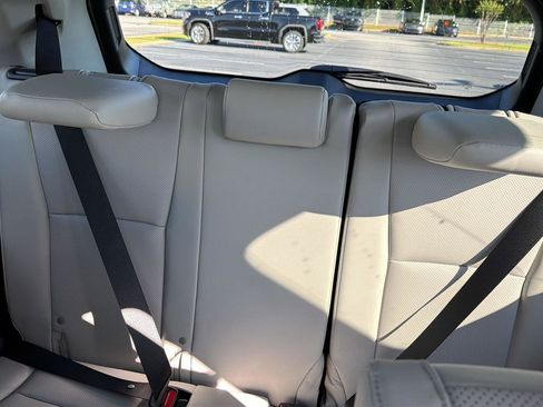 New 2026 Toyota Grand Highlander FWD image 13