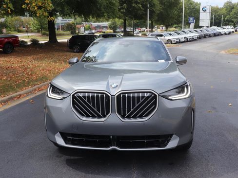 New 2026 BMW X3 xDrive30 w/ Premium Package image 2