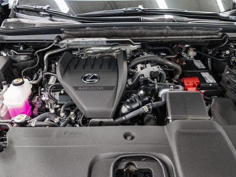 Used 2025 Lexus RX 350 FWD w/ Technology Package image 28