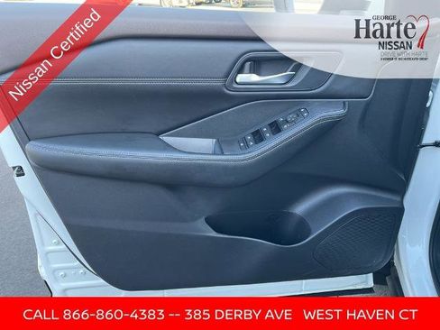 Certified 2023 Nissan Rogue SV w/ SV Premium B Package image 17