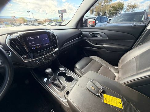 Used 2021 Chevrolet Traverse Premier w/ Redline Edition AWD/4WD image 31
