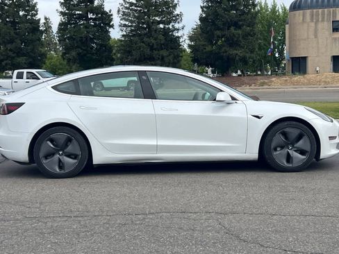 Used 2019 Tesla Model 3 Long Range AWD/4WD image 9