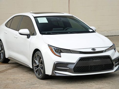 Used 2021 Toyota Corolla SE w/ SE Premium Package FWD image 49