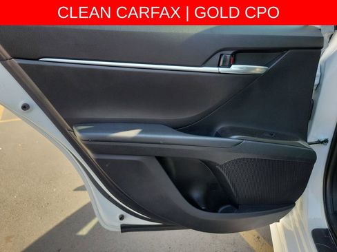 Used 2023 Toyota Camry SE FWD image 15