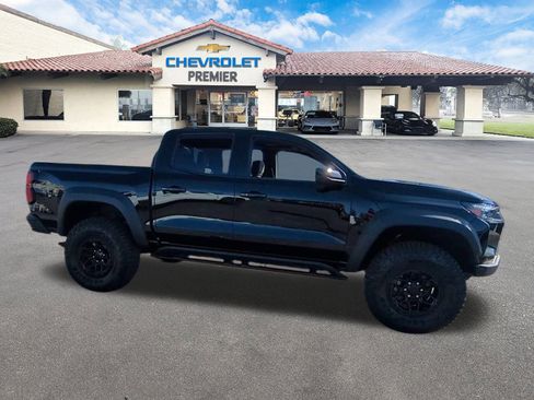 New 2026 Chevrolet Colorado ZR2 w/ ZR2 Bison Edition image 9