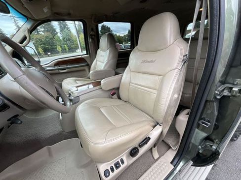 Used 2000 Ford Excursion Limited AWD/4WD image 8