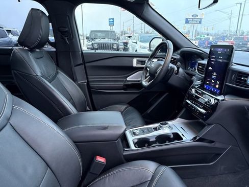 Used 2023 Ford Explorer ST w/ Equipment Group 401A image 12