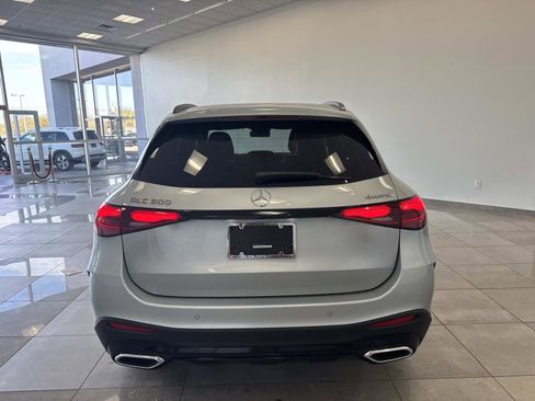Certified 2025 Mercedes-Benz GLC 300 4MATIC image 6