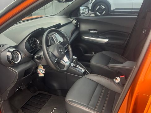 Used 2020 Nissan Kicks SR w/ SR Premium Package FWD image 5