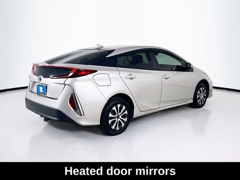 Used 2021 Toyota Prius Prime LE FWD image 7