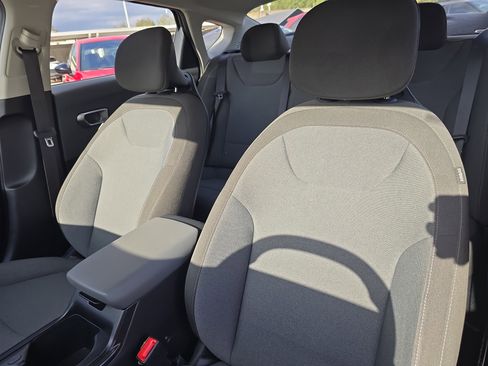 Certified 2025 Kia K4 LX image 23